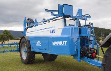 Usługi opryskiwaczem AGRIO Mamut XL (4)